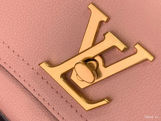 Cheap VUITTON CHAIN LOUIS LOCKME PM 0808